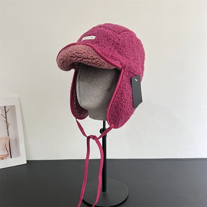 Korean Lamb Wool Ear Protection Pilot Cap for Men and Women for Winter Cycling Warm Labeling with Cloth Label Strap Bomber Hats