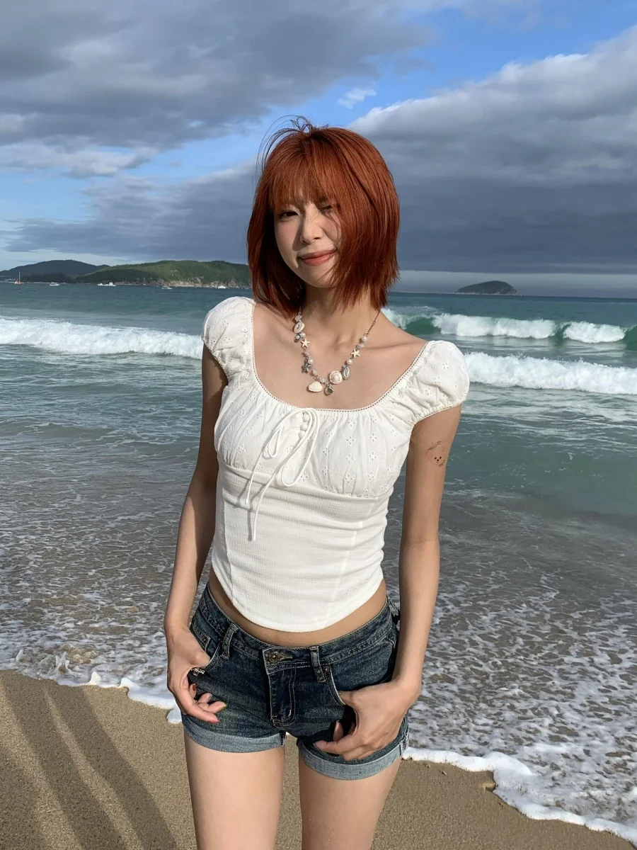 

Белый топ с квадратным вырезом и пуговицами, женский летний облегающий топ с завышенной талией, сексуальный топ Poyukx Bubble Sve