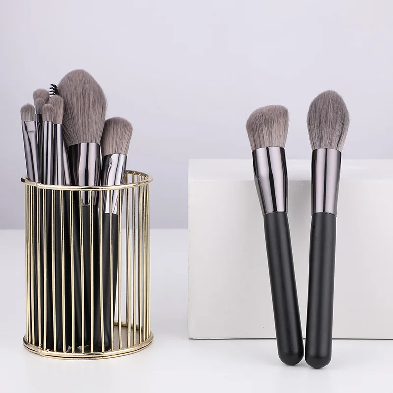 11-Piece Professional Makeup Brush Set Super Soft Synthetic Plush Beauty Tools for Face And Eye Applications