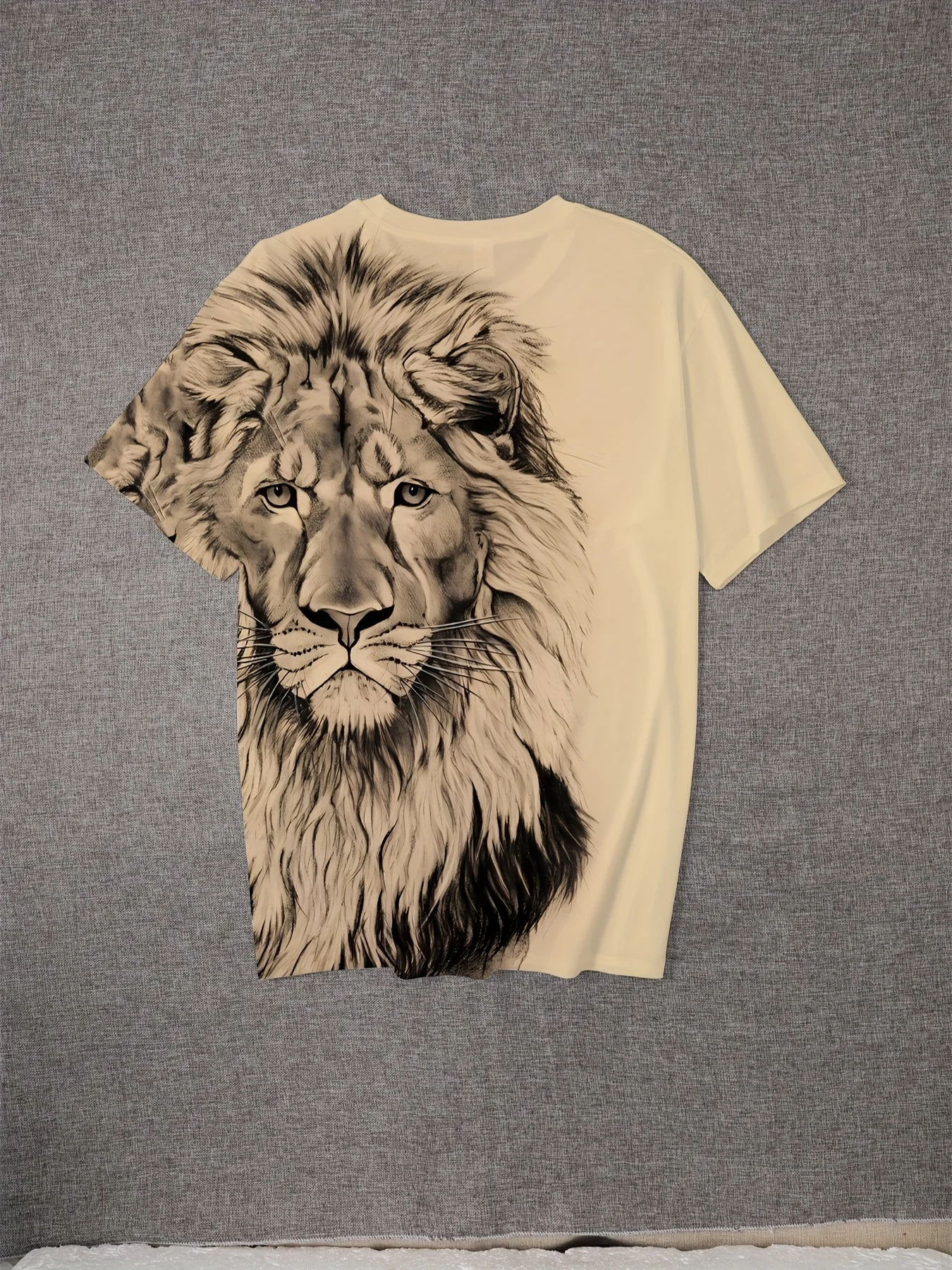 Men's short-sleeved oversized t-shirt shirt, men's design clothing, fighting animal, beast, fierce lion 3D printed