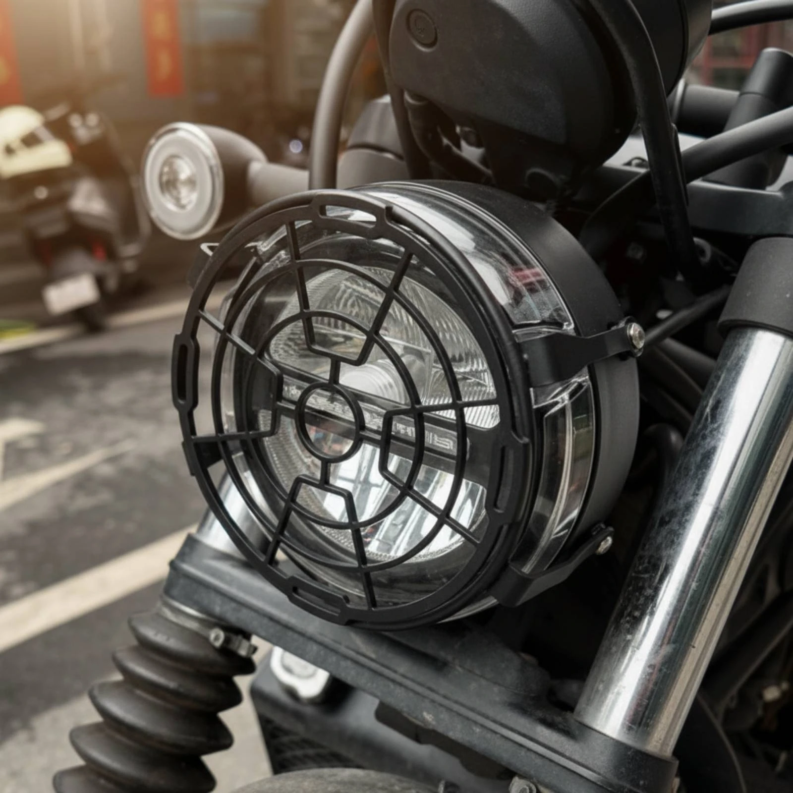 Motorcycle Headlight Grille Easy Install Motorcycle Headlight Guard Front Light Cover Shock Resistant Round Headlamp Guard
