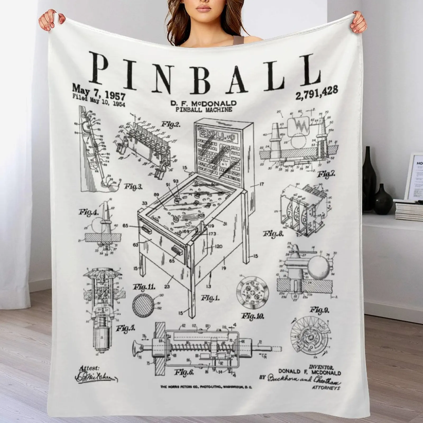 Pinball Arcade Gaming Machine Vintage Gamer Patent Print Throw Blanket Anti Shedding Soft Fuzzy Blanket for Home