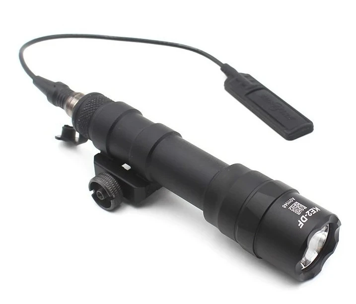 M600DF Strong Light LED High Lumen Long Light/light Rat Tail Flashlight Waterproof and Dimmable
