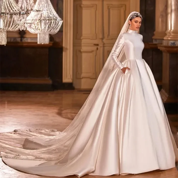 Modern High Neck Sa… - image