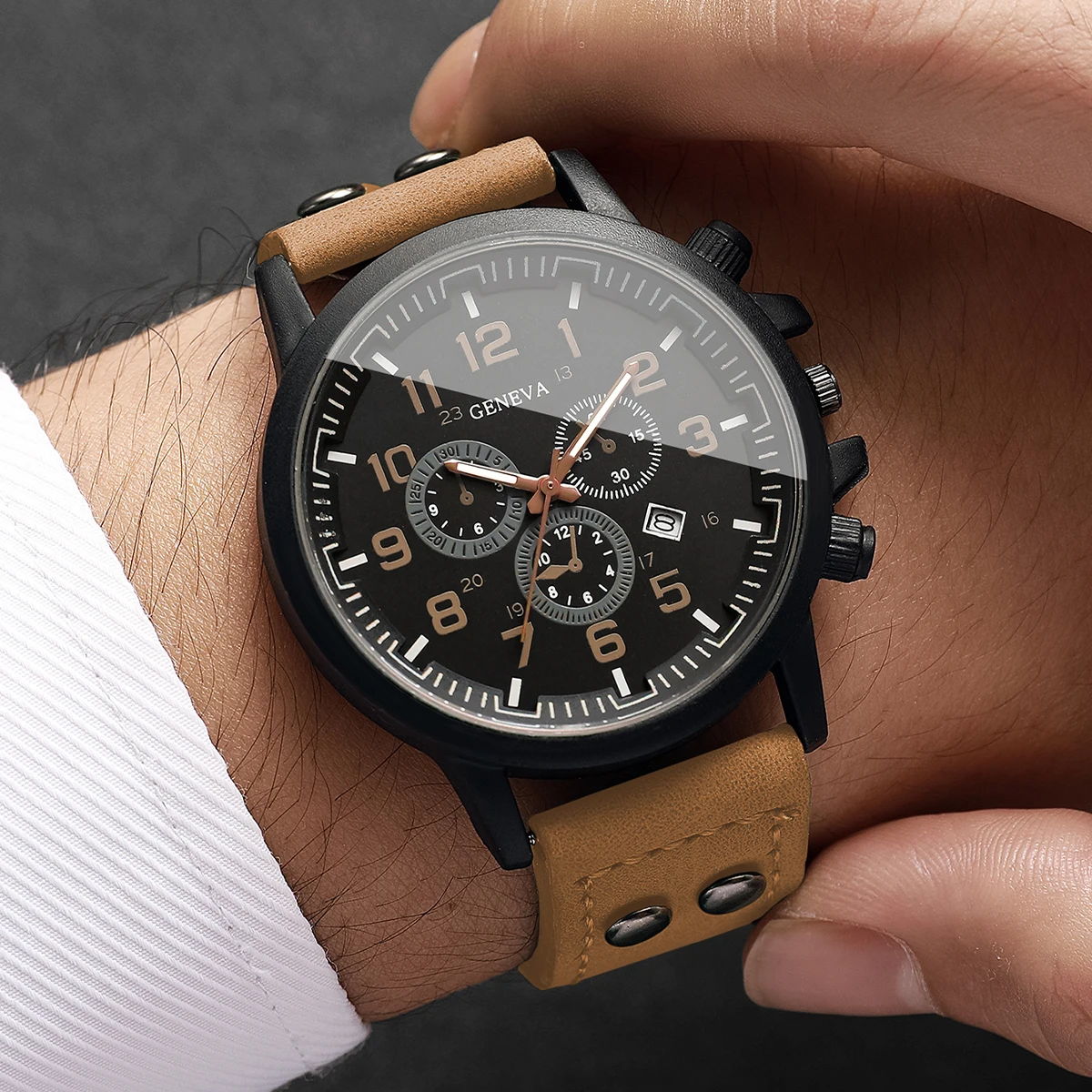Modieuze herenhorloge met quar - Leather Watch Band Men recensie en prijs