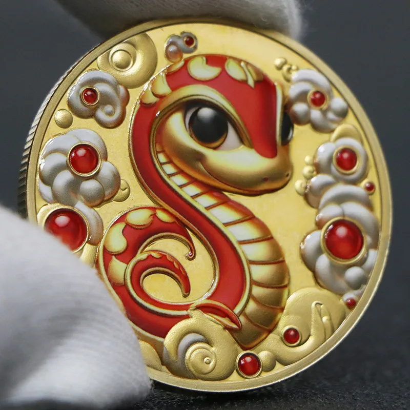 New 2025 Year of The Snake Zodiac Animal Commemorative Coins Chinese Style Gold Silver Blessing Souvenirs Coin Holiday Gift