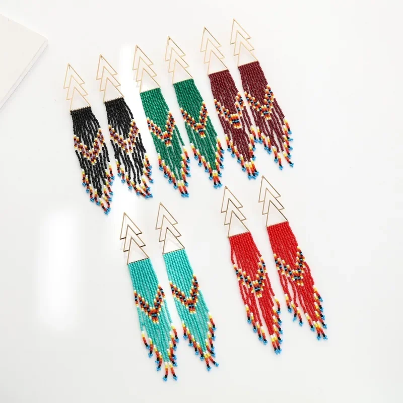 ZGMXR Rice bead earrings Tassel Arrow Hand knitting Triangle Design Gradient color Bohemia Alloy Fashion Female Beaded earrings