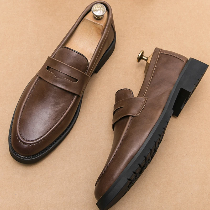 

Британская официальная социальная кожаная обувь для мужчин, классическая повседневная деловая обувь, мужские корейские модельные туфли, кожаные лоферы без шнуровки