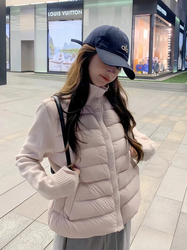 

Модная женская хлопковая куртка с воротником-стойкой и вставками, легкая базовая верхняя одежда, трендовая зимняя коллекция 2025, корейский стиль, свободный крой