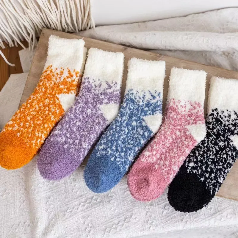 5 Pairs Women's Socks Set Coral Half Velvet Warm Home Floor Socks For Girl Wholesale Velvet Gradient Color Thick  Mid Tube Socks