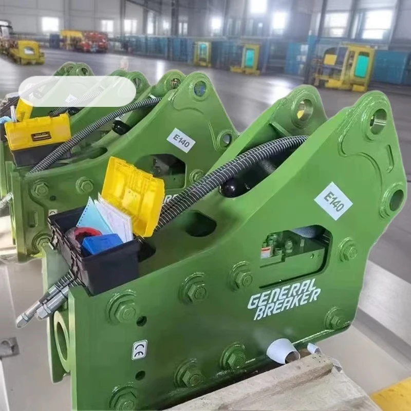 

Source manufacturer Wheel loader crushing hammer, mountain chiseling crushing head, right angle crushing equipment