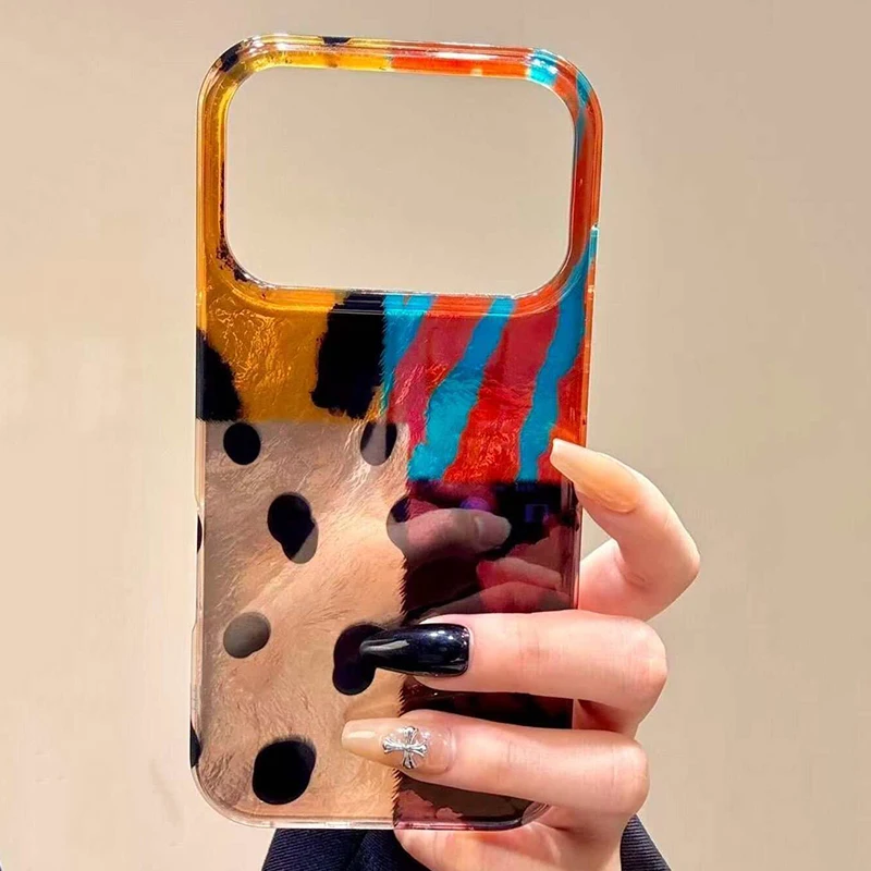 New Retro Four-color Leopard Pattern Stitching Phone Case Fo