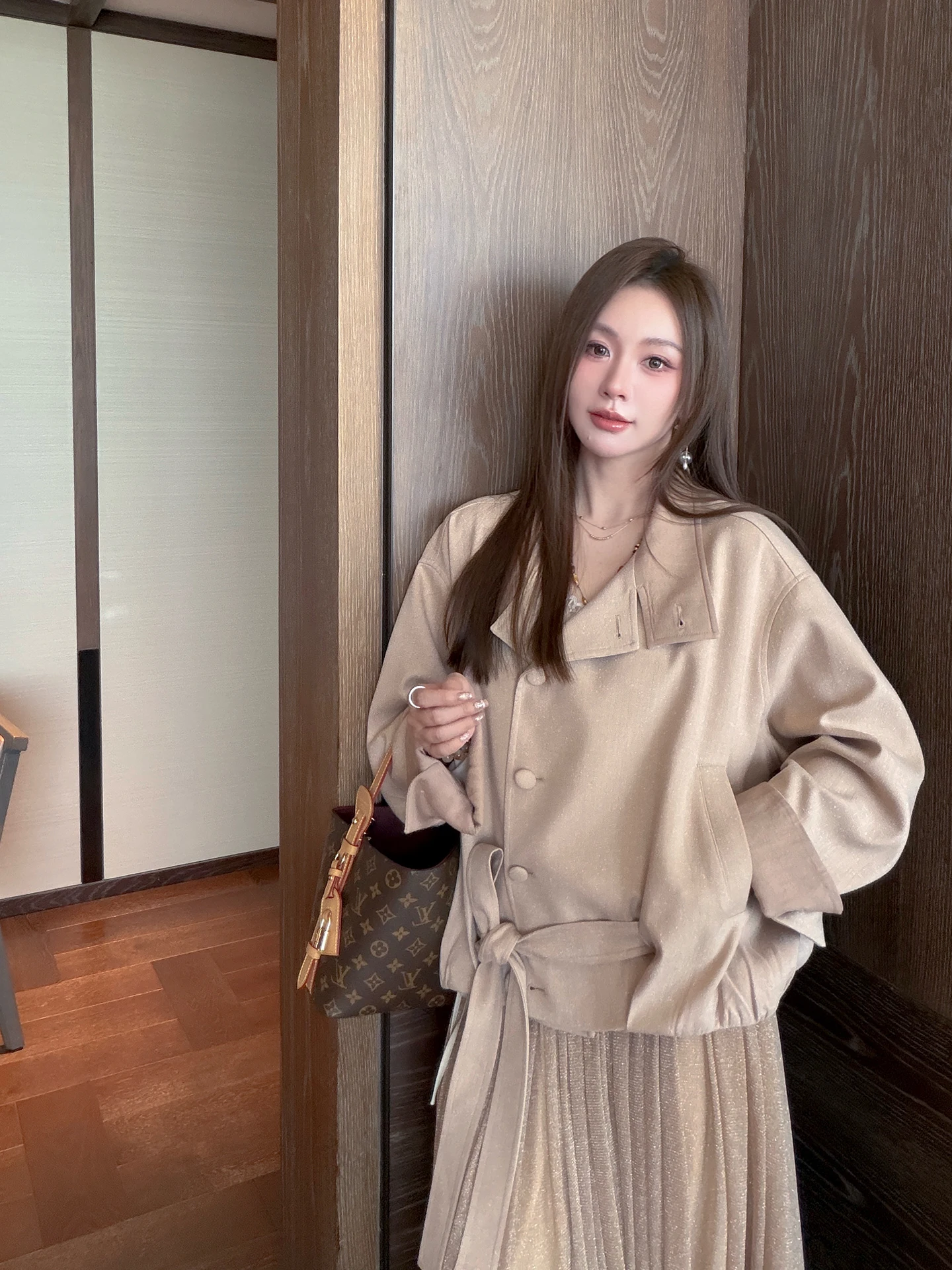 

Oats Color Stand Collar Loose Fit ort Jaet Women's Commute Sle Romantic Narrative Sensation Waist Cinching Outerwear