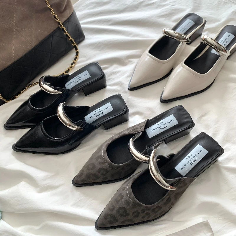 

Summer Women Cover Toe Slippers Fashion Metal Decoration Thick Heel Mules Slide Shoes Elegant Office Ladies Slingbacks Pumps