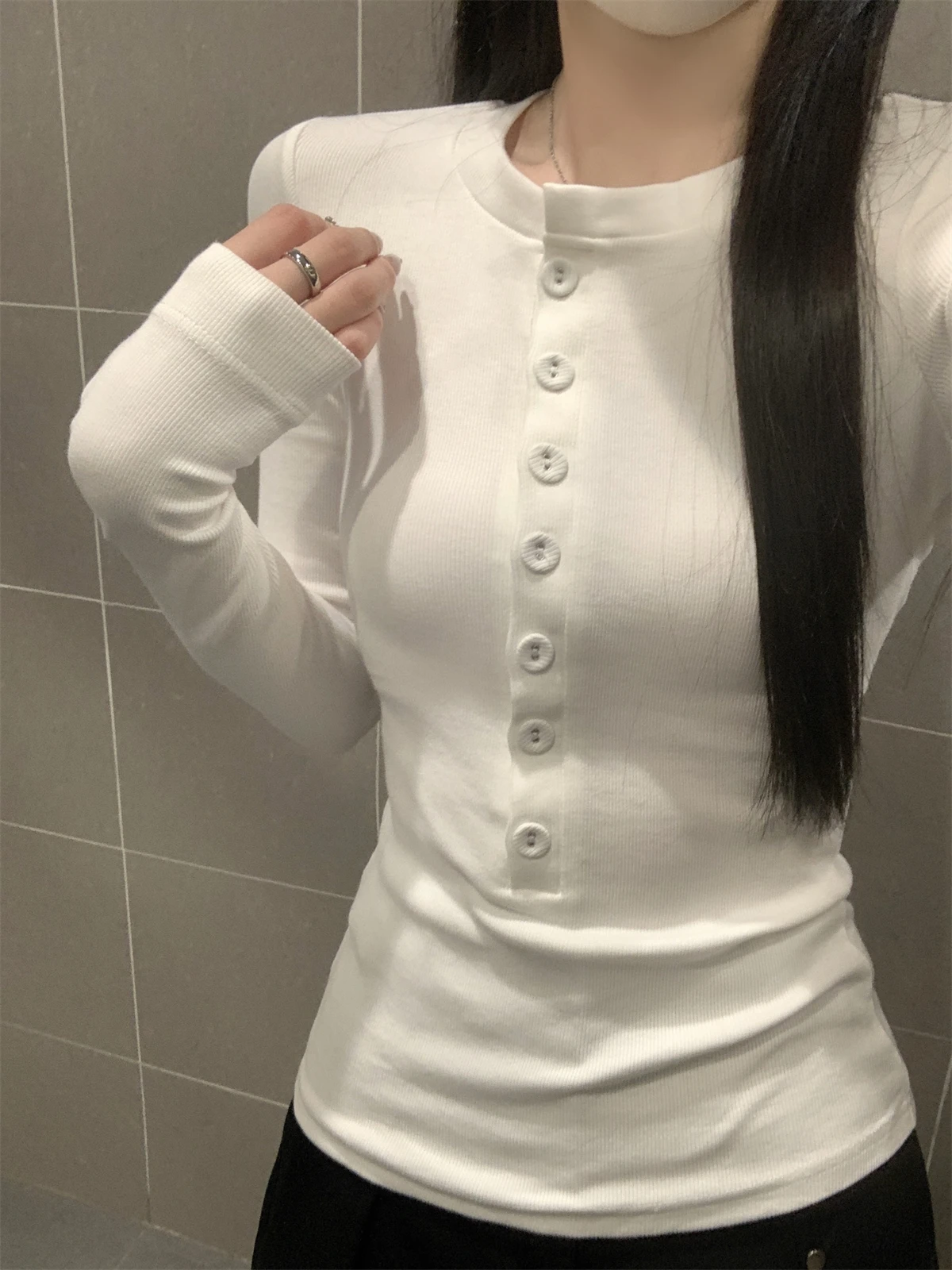 PPHOME Women's Slim Fit Long Sleeve round Neck Single Button Base Shirt Early Autumn Elegance Cotton Knitted T-shirt