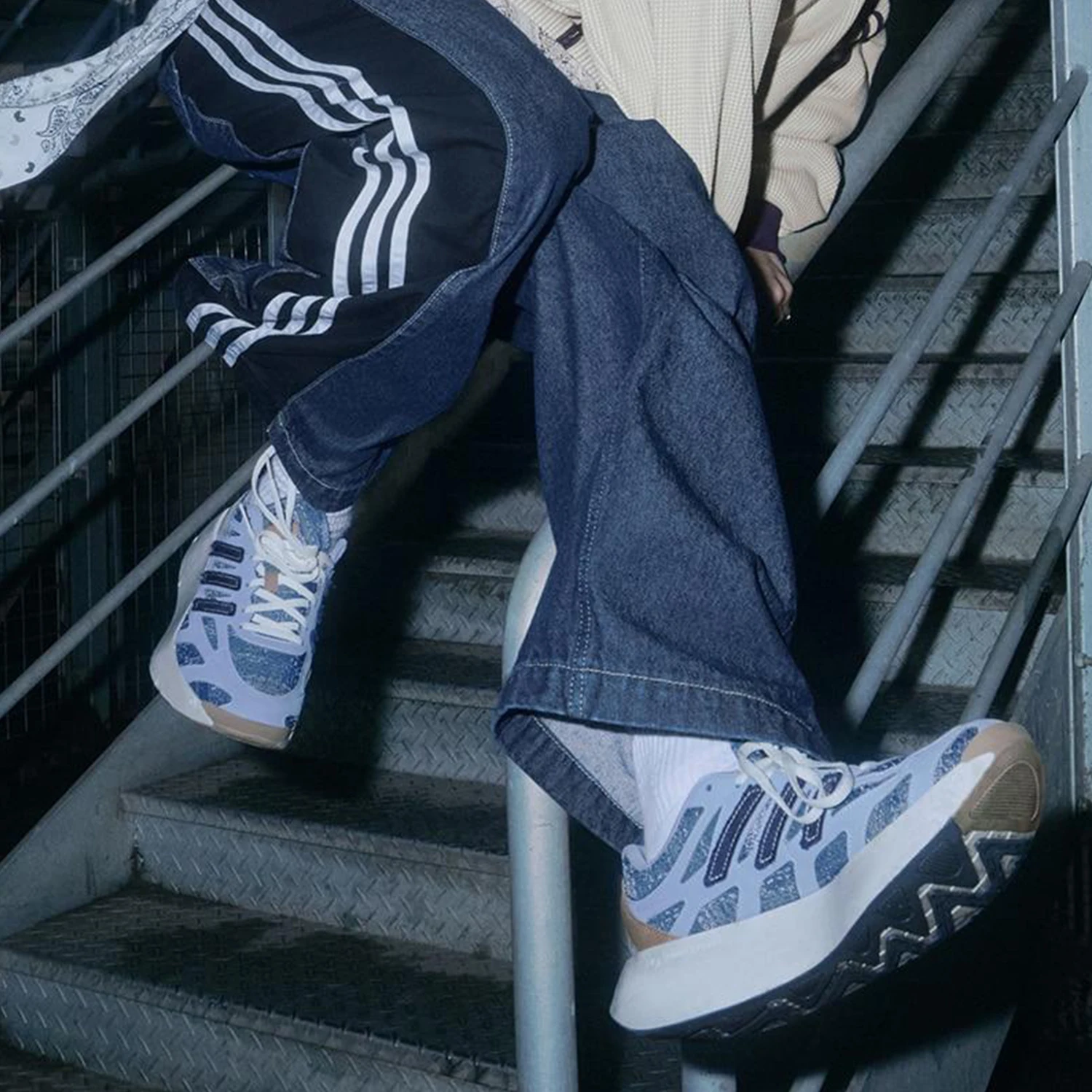 

Мужские и женские модные, прочные и легкие кроссовки Adidas из натуральной клевера JP9186