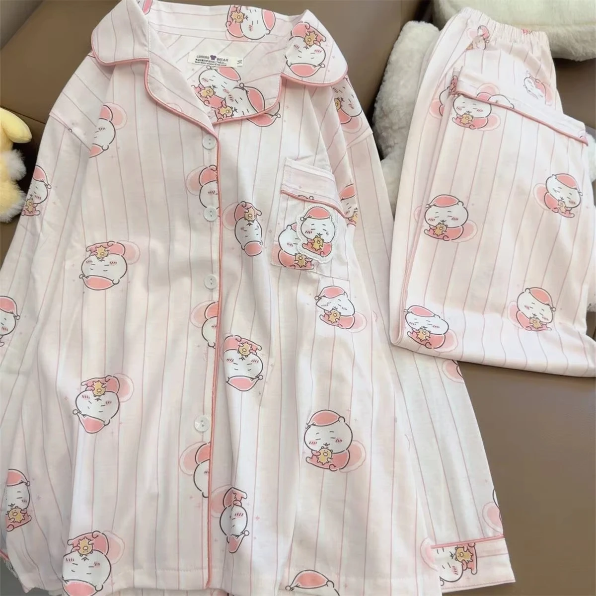 Chiikawa Usagi Damen Frühling  – Women'S Fashion Pajamas Bewertung und Preis