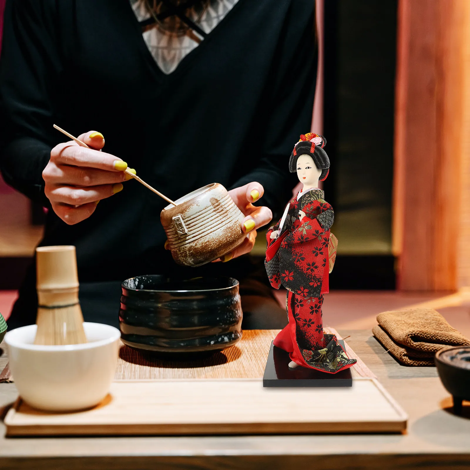 

Japanese Style Geisha Kimono Desktop Ornament Home Decor Photo Prop for Hotel Office Bedroom Tabletop Use