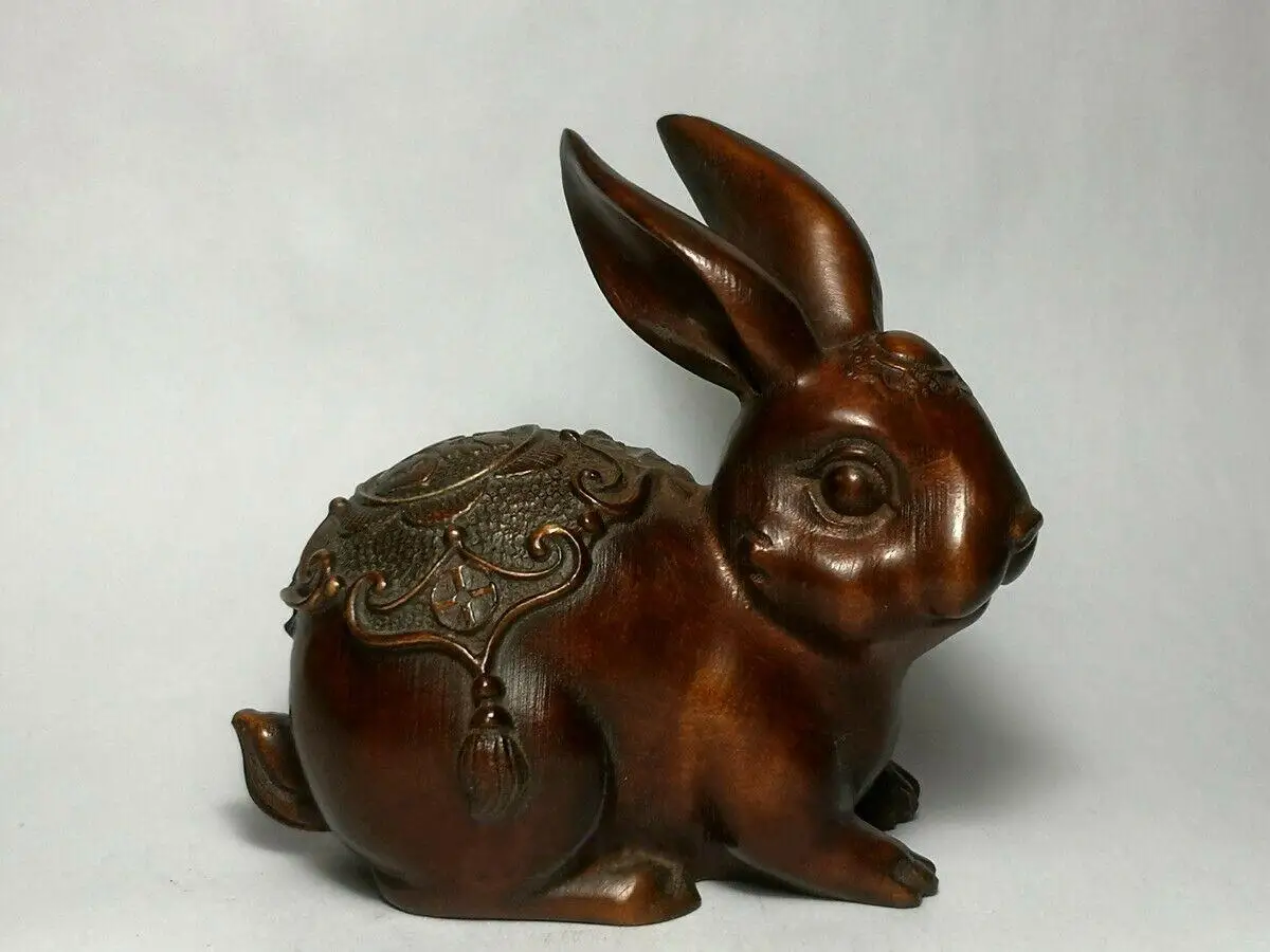 Japanese boxwood hand carved vivid rabbit Figure statue netsuke collectable gift