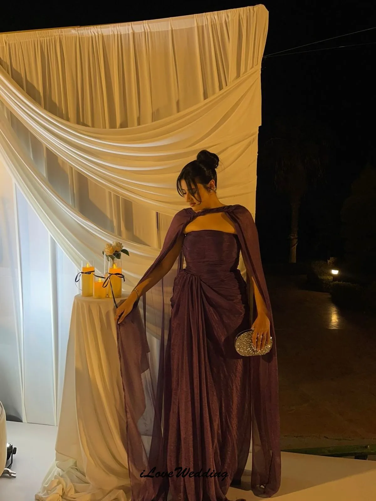 Abiti da ballo eleganti viola personalizzati 2025 Abito da cerimonia nuziale lucido per le donne Abiti formali pieghettati per gli ospiti Abiti da sera lunghi