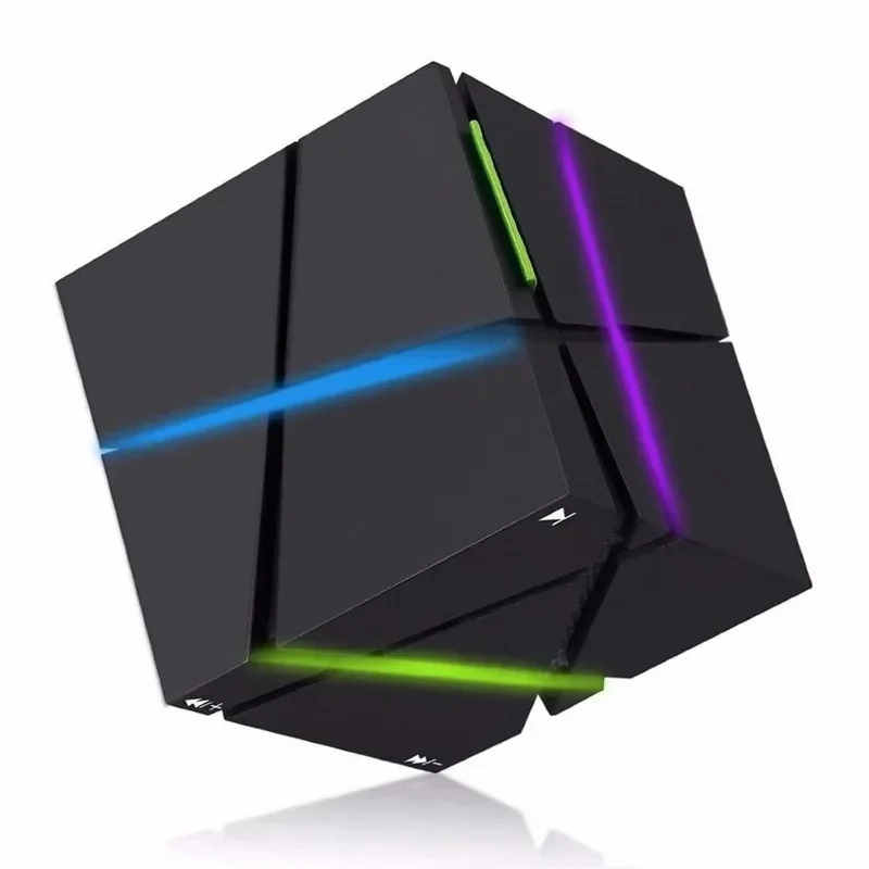 Subwoofer radio Altoparlante Bluetooth Scheda audio Soundbox HIFI portatile LED Cube Stereo Mini Super SoundBox Supporta schede FM TF