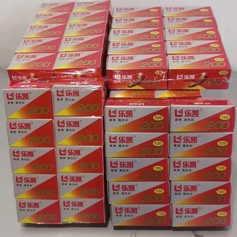 1/10 Rolls LUCKY 35mm/120mm Color Upgrade LUCKY C200  C400 ISO200/24° Color Film For Kodak 120/135 Film Camera (Exp date: 2027)