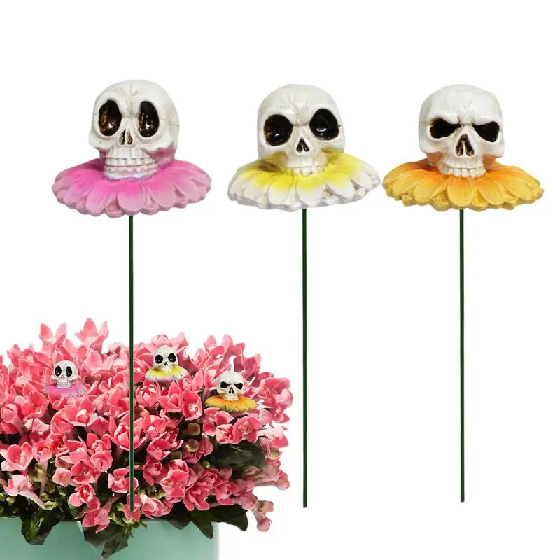 

3 PCS Garden Stakes Skull Simulation Flower Decorative Stakes Rust-Resistant Scary Flowers Flower Pots Decor For Home & Garden