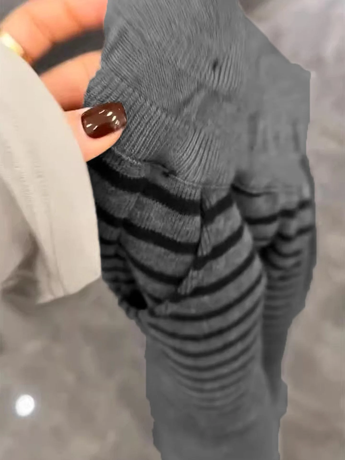 กางเกงขายาวทรงหลวมถักลายทางสีสันสดใส เอวยางยืด กระชับหุ่น สไตล์ลำลอง แฟชั่นฤดูใบไม้ร่วง 2025