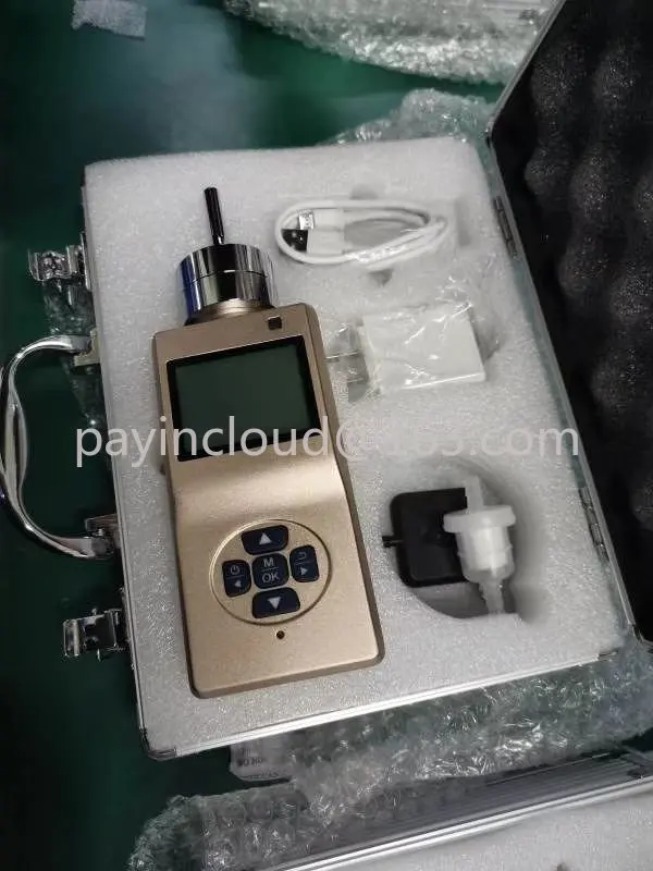 

Equipment with Stainless Steel Probe +1m Hose HE Gas Detector