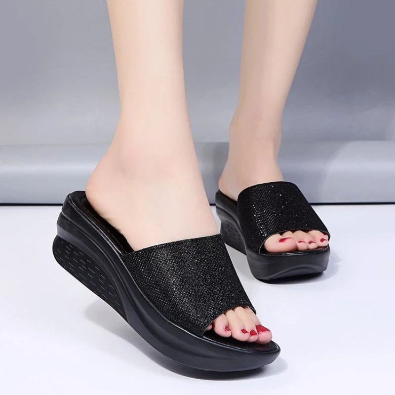 2024 New Slippers  Sequin Wedge Summer Plus SizeRome Sandals Fashion Female Thick Sole Shoes Retro Beach Slides Women