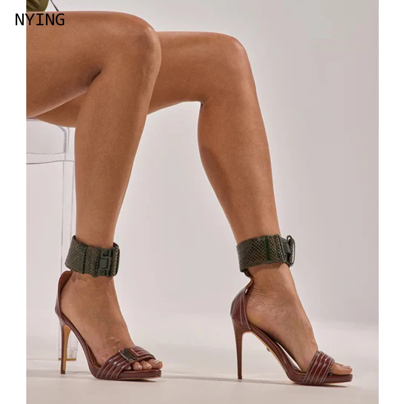 

Черные босоножки-стилето с пряжкой, с открытым носком, в британском стиле, для вечеринок и танцев, модная женская обувь, размер 44, коллекция 2026