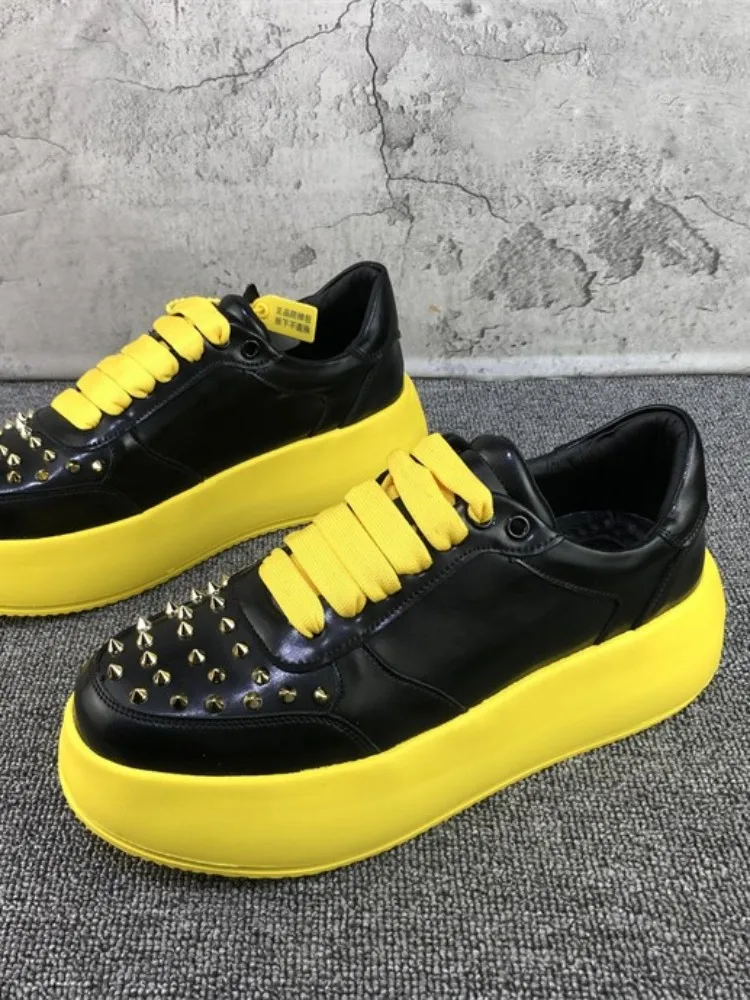 Punk Style Rivet Mens Footwear Casual Shoes Lace Up Thick Bottom Designer Shoes Round Toe Split Leather Men Platform Sneakers