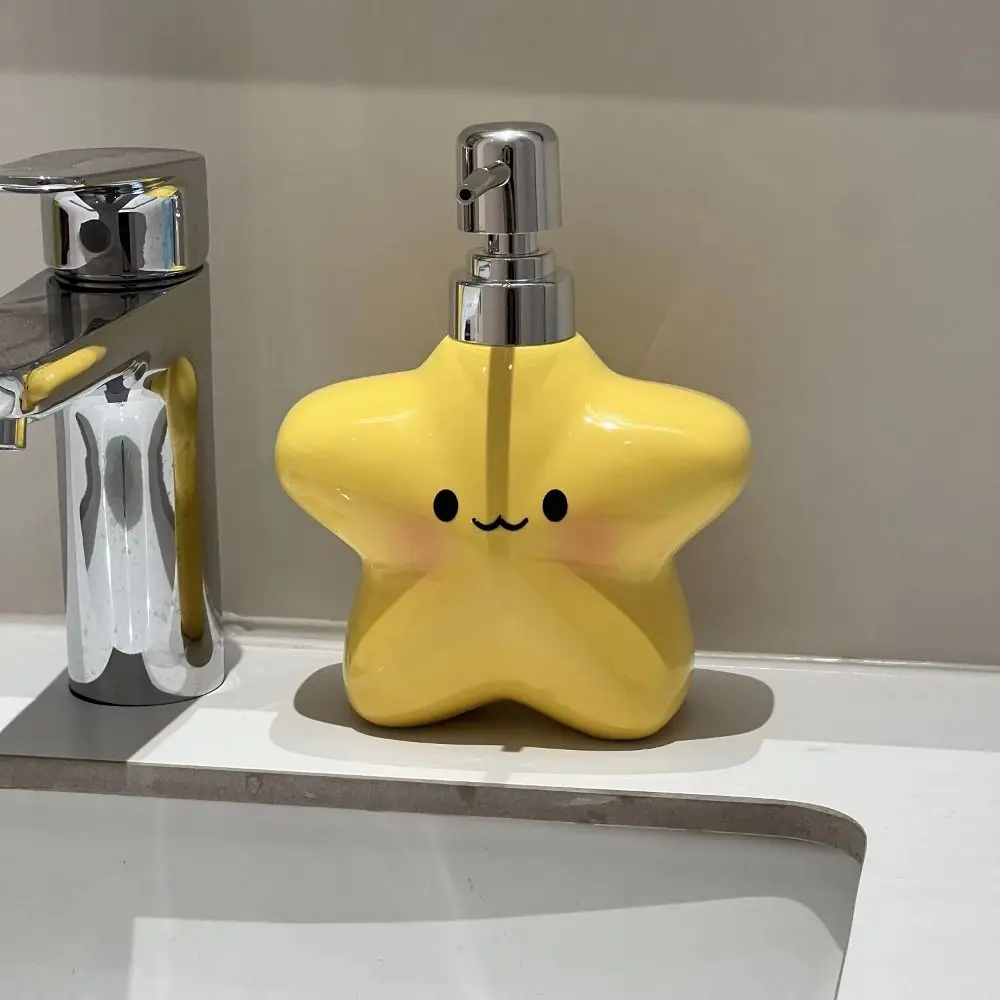 Cute Ceramic Soap Dispenser Star Shaped Pump Style Ceramic Star Lotion Bottle Decorative Reusable Liquid Soap Bottle