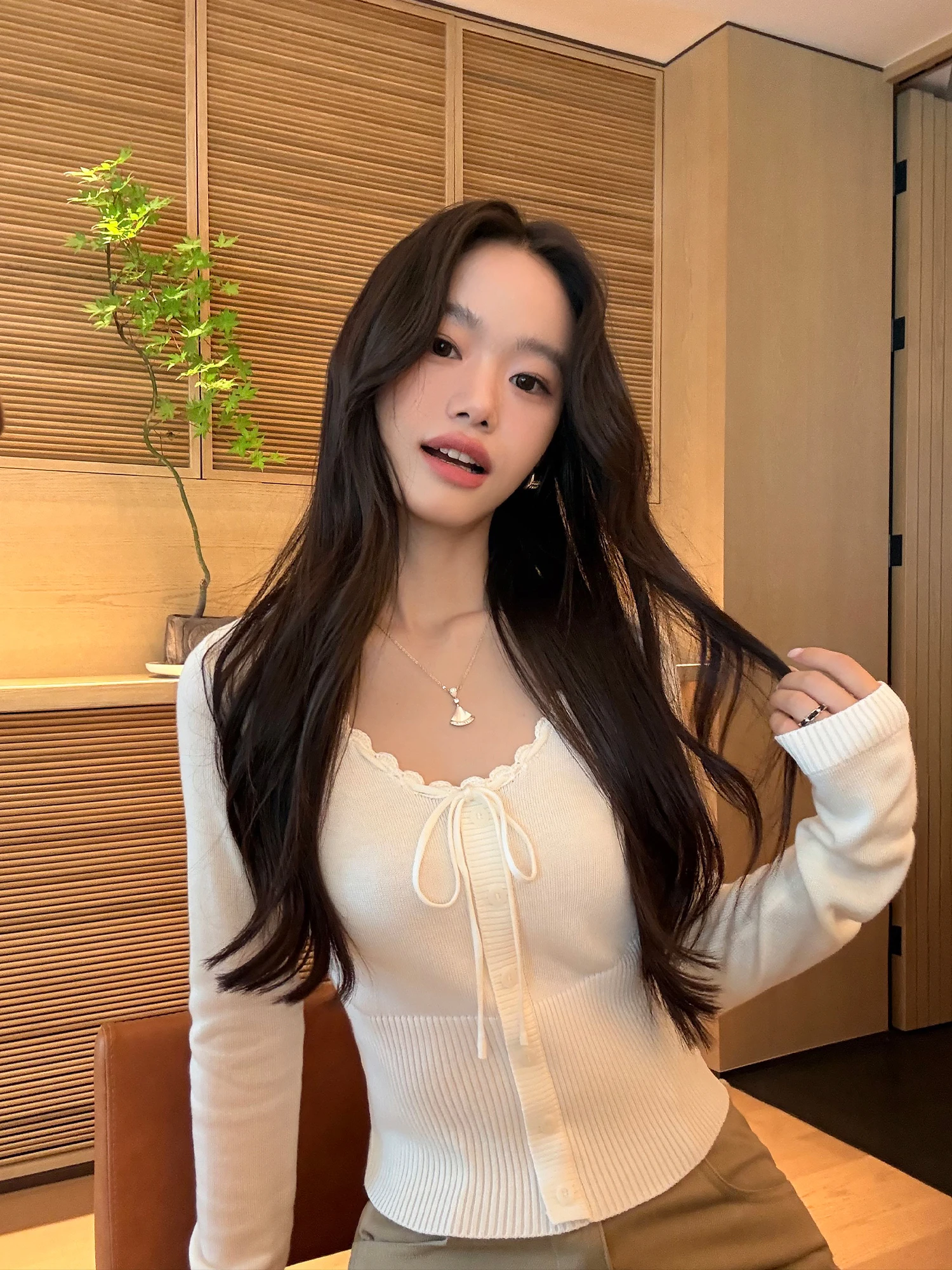 Pusumede Lace Trim Long Sleeve Knitted Top Women's Short Style Waist Cinched Outerwear Autumn Fashion Ladies' Premium Knitwear
