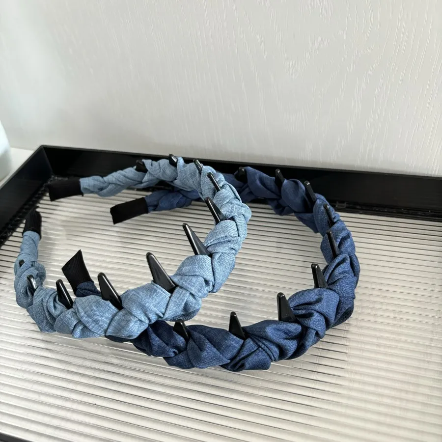

Denim Wave Headband High Crown Non Slip Teeth Design for Women Daily Face Washing Flyaway Hair Control Accessories