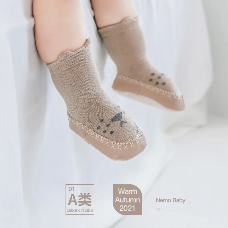 25 Spring and Autumn Baby Floor Shoes Socks Soft Sole Mid Cute Cartoon Baby Toddler Socks Shoes