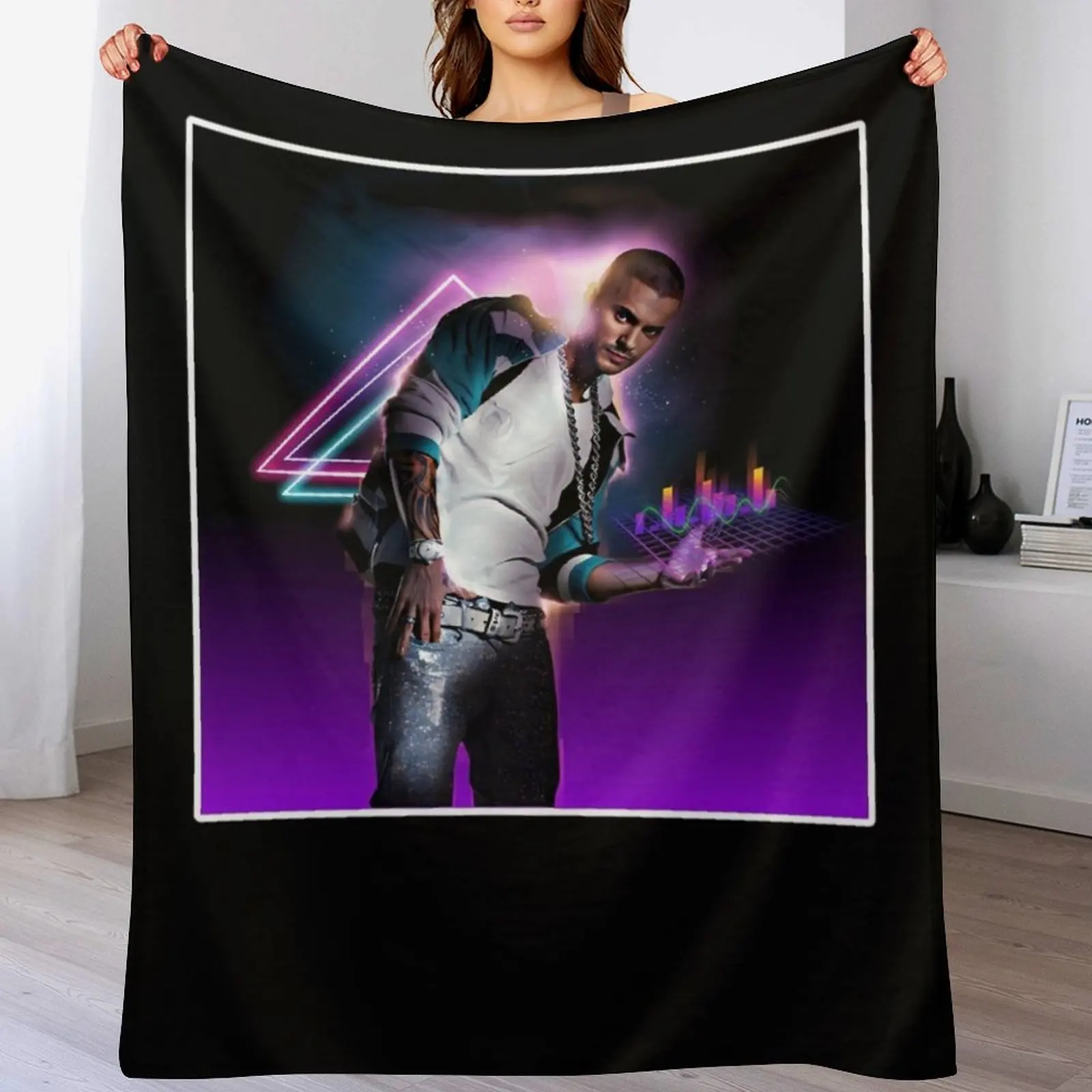 

M Pokora Pyramid Throw Blanket Weighted Loose Blankets For Baby Giant Sofa Blankets