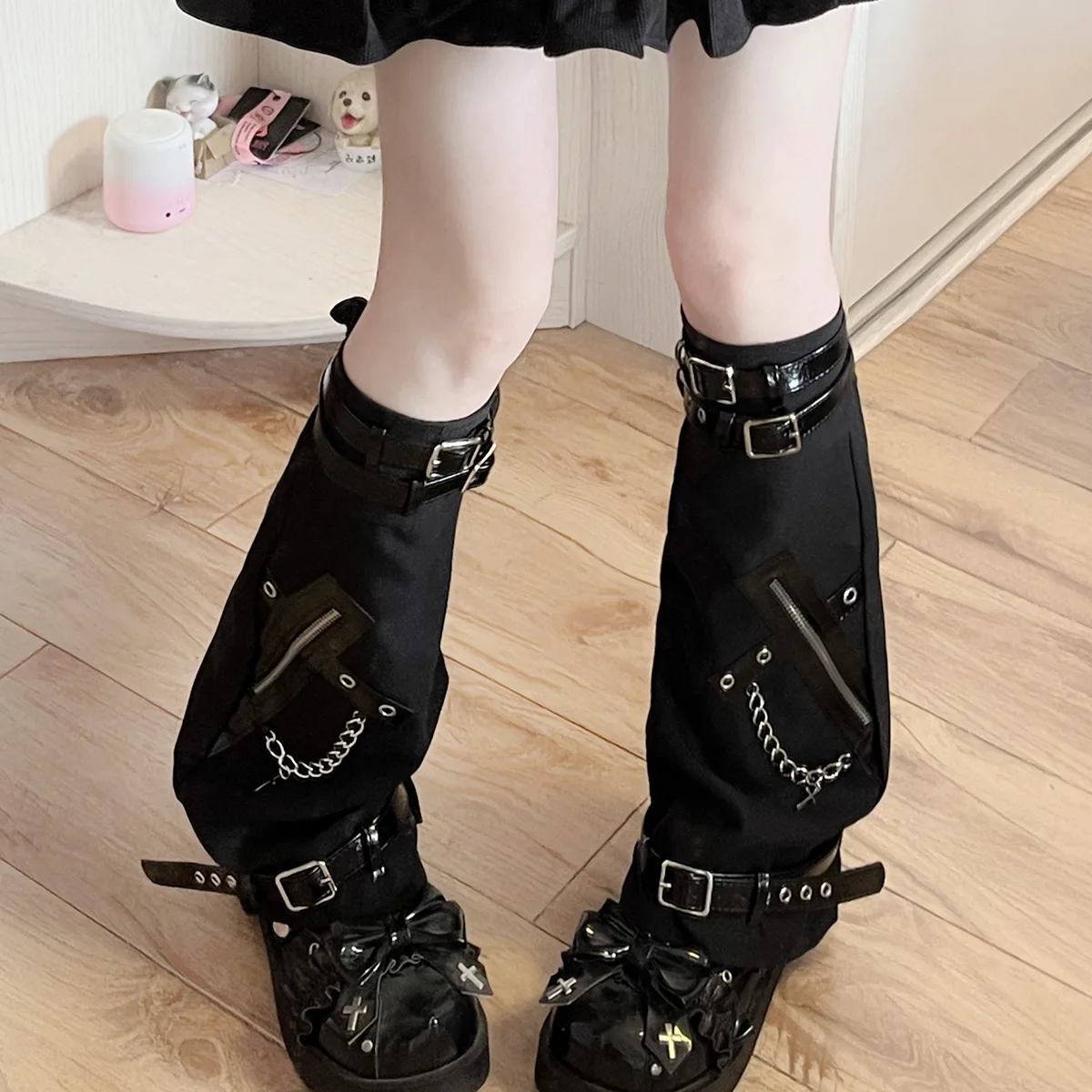

Dark Gothic Punk Leg Chain Calf Warmers - Lolita Harajuku Cross Y2K Style for Edgy Girls Club Nights Fall/Winter Outfits
