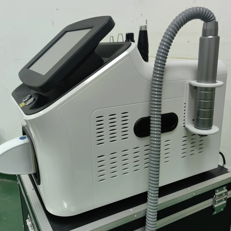 2000W Portable picolaser tattoo removal 532nm 1064nm 755 nm tattoo removal ND YAG picosecond laser eyebrow removal