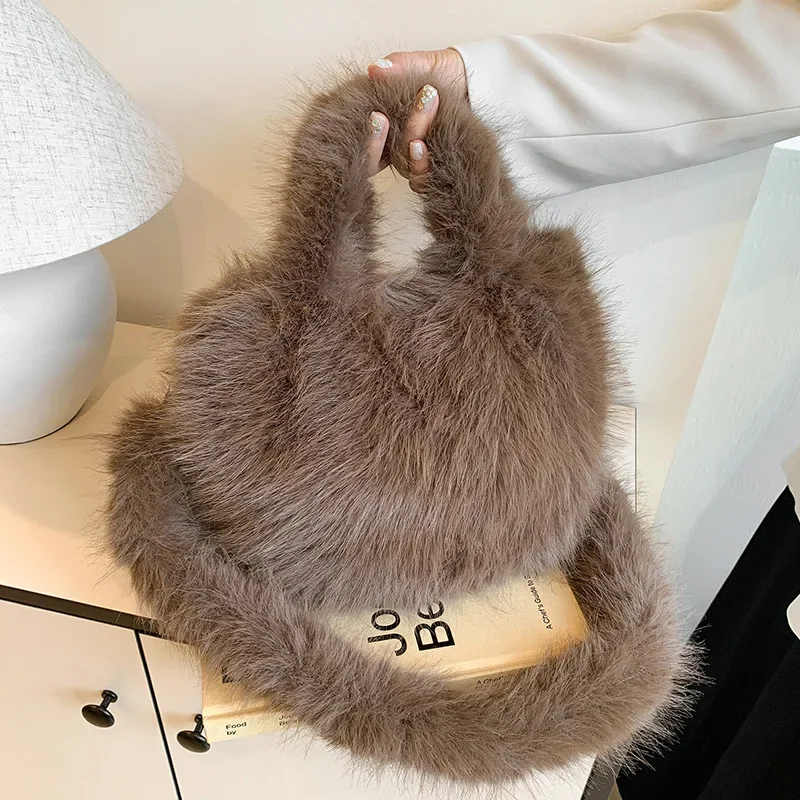 

Fluffy Plush Women's Handbags Faux Long Fur Bags for Women Warm Soft Shoulder Crossbody Bag Candy Color Cloud Clutch 2025 New