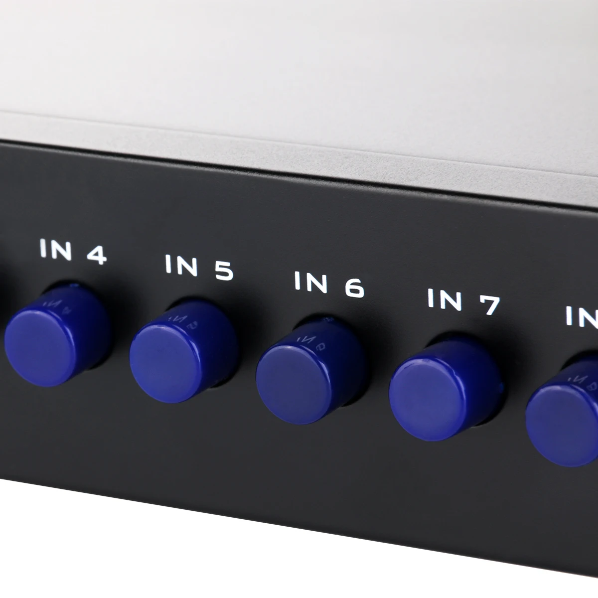 

8-In 1-Out Av Audio Video Composite Box Manual Control Stable Transmission Anti- Electrical