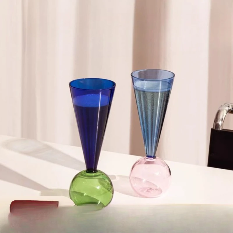 

Colored champagne glass gift box, niche special-shaped glass