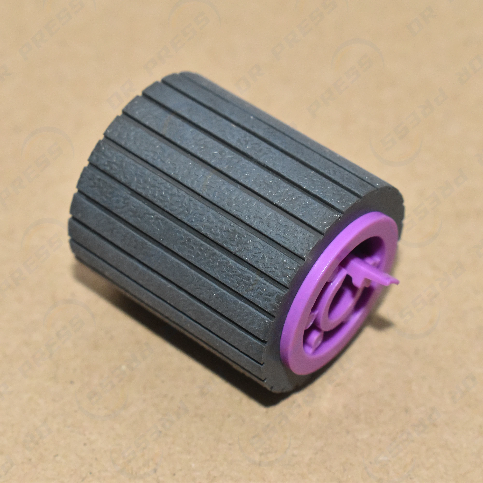 

Ролик обходного механизма подачи бумаги AF031100 AF03-1100 для Ricoh IM350 IM430 P502 P501