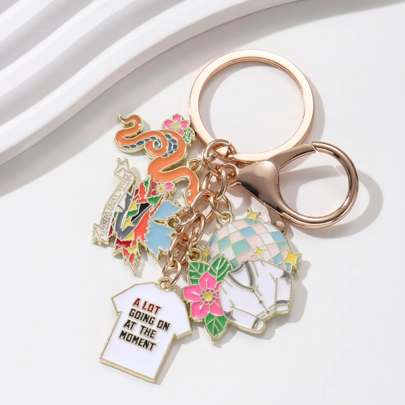 2pcs Creative Personality Flower Clothe Lip Enamel Keychain Merch Inspired Taylor Swift Keyring For Friend Taylor Funs Jewelry