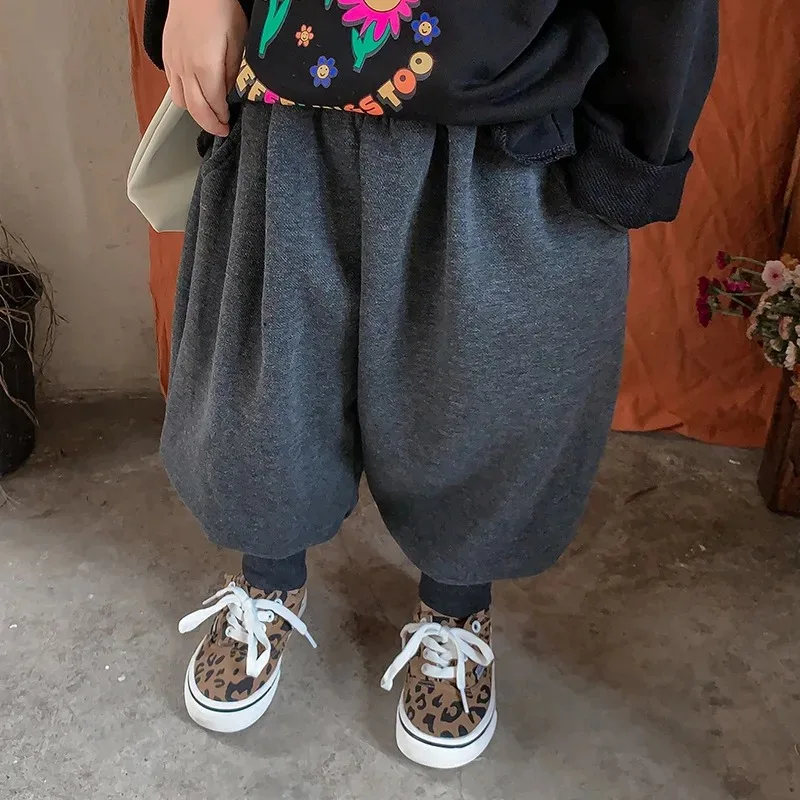 Boys Girls Pants 2025 Childrens Autumn Winter Knitted Sports Loose Bell-Bottom Cuffed Ankles Thick Warm Pants