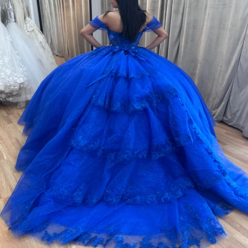 Abito da ballo blu royal lucido Abiti Quinceanera con spalle scoperte Applique in pizzo Perline Tull a strati di cristallo Festa di compleanno Dolce