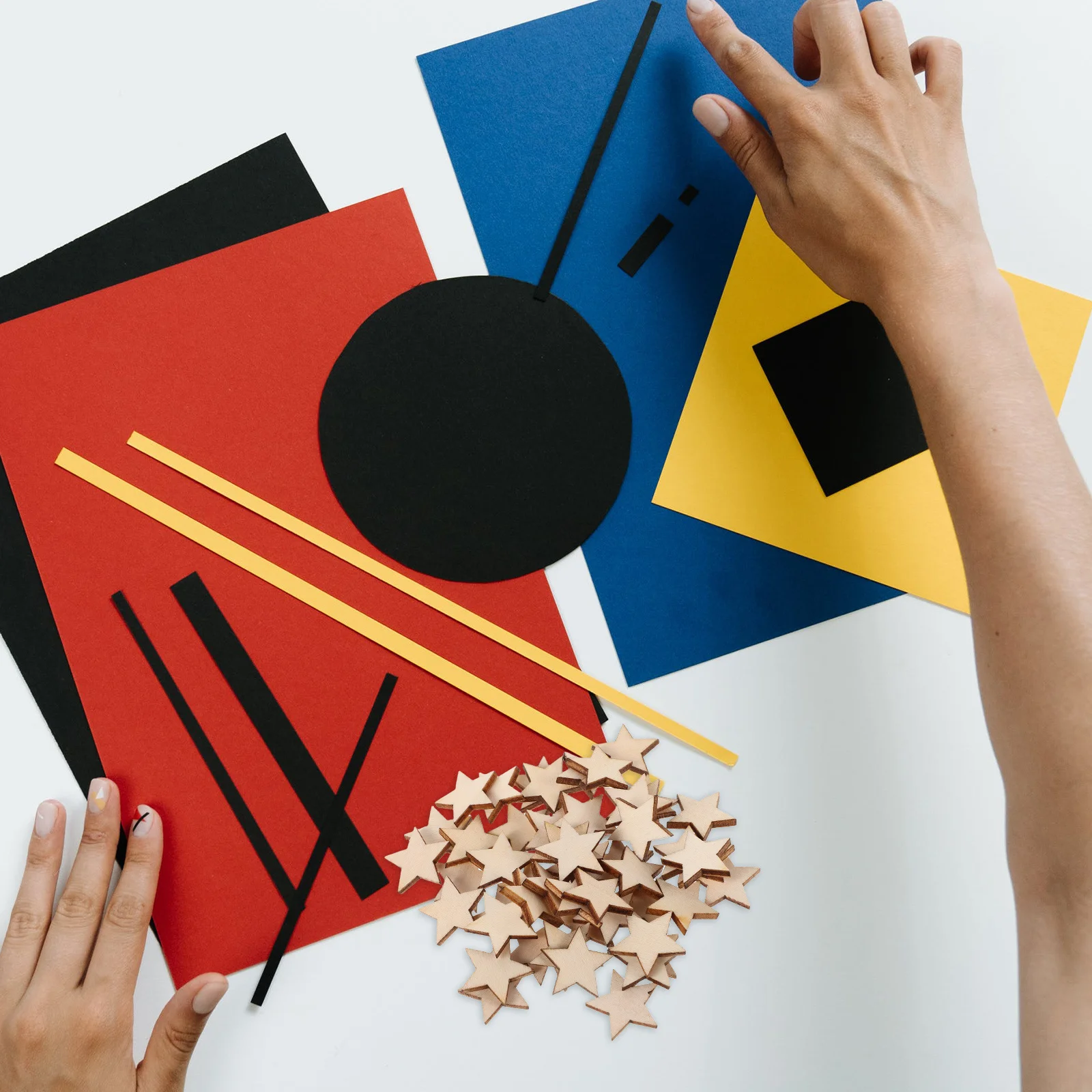 

50Pcs Small Wooden Star Cutouts Unfinished Star Shapes for Crafts DIY Painting Christmas Tree Ornaments Wood Decorations