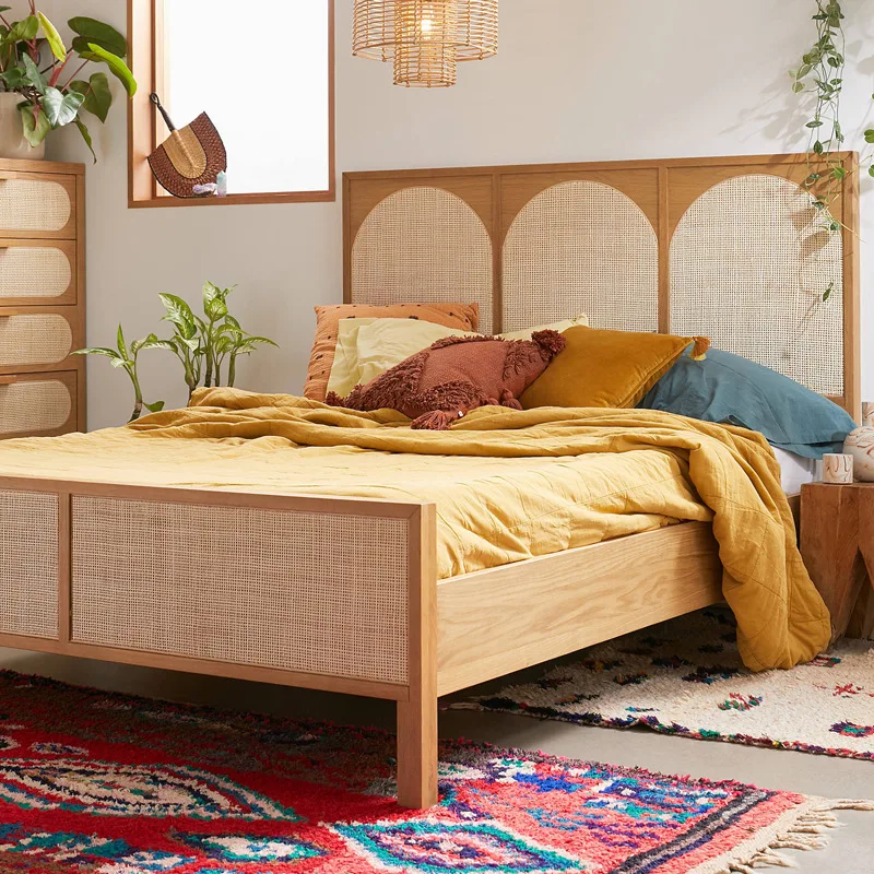 Southeast Asian style solid wood rattan woven double bed guesthouse, natural wood color rattan art bed, Thai furniture rattan we