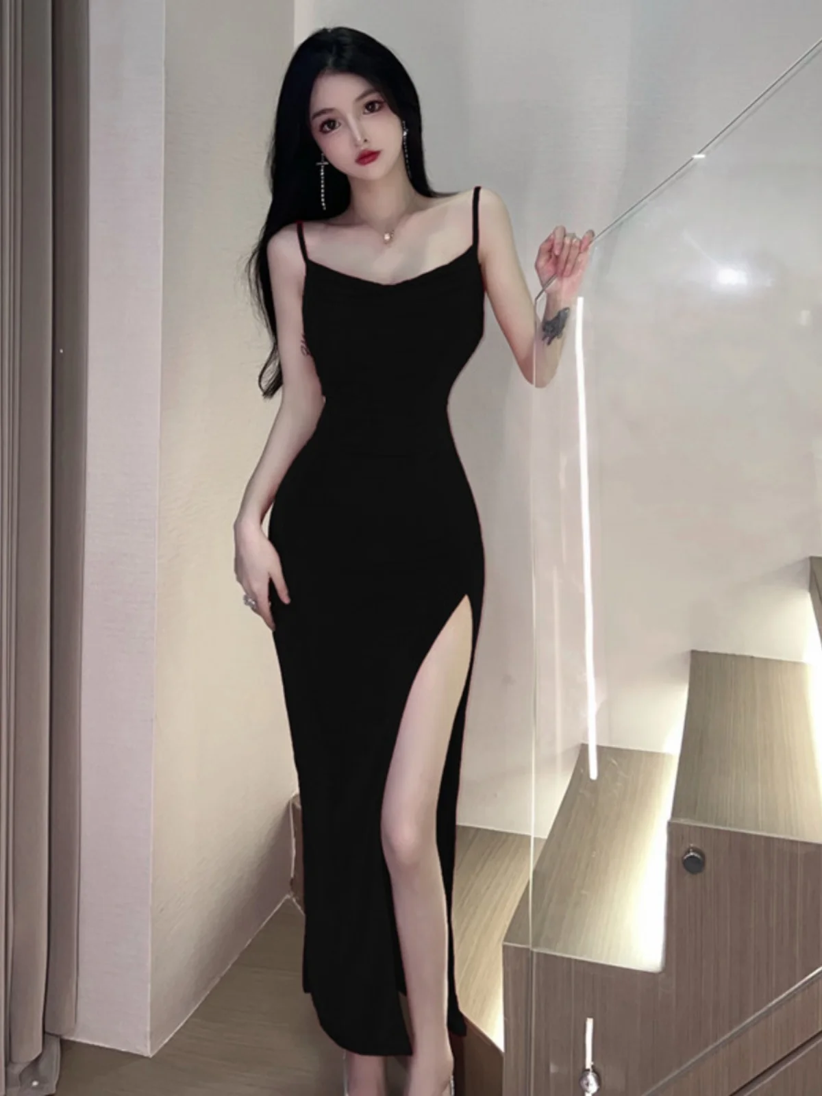 

Сексуальное облегающее вечернее платье с одним открытым плечом и высоким разрезом, новинка весна-лето