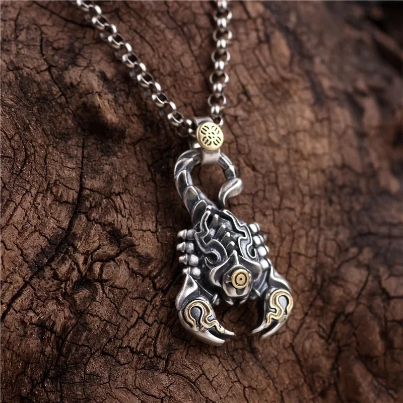 Nouveau collier pendentif créatif Lotus Master Mighty Flame Iron Scorpion, bijoux polyvalents et haut de gamme pour hommes et femmes